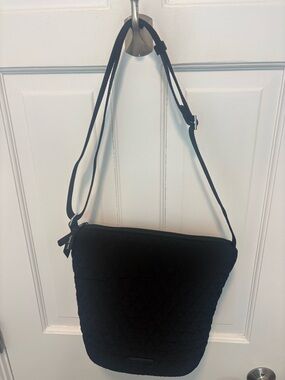 VERA BRADLEY Black Quilted Crossbody Bag